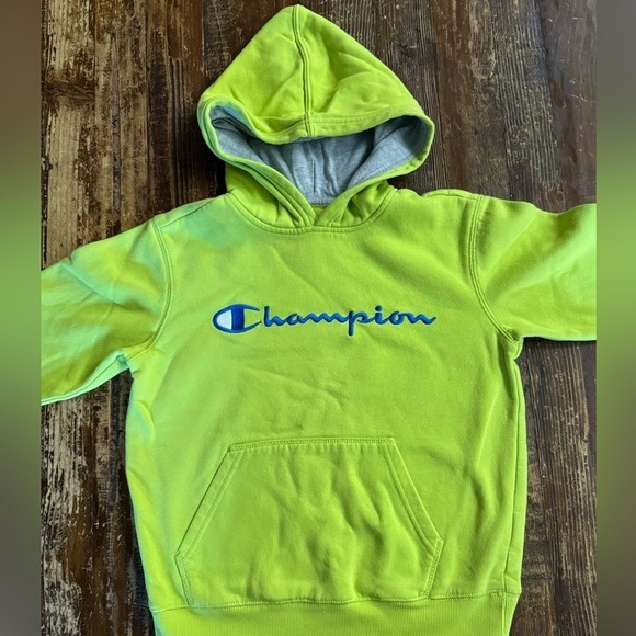 Champion Boys hoodie size medium - Picture 1 of 3
